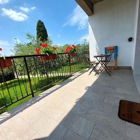 Villa Dolcitalia Tra Gardaland E Le Terme Di Cola Lazise Zewnętrze zdjęcie