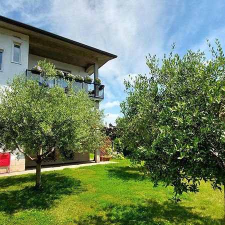 Villa Dolcitalia Tra Gardaland E Le Terme Di Cola Lazise Zewnętrze zdjęcie