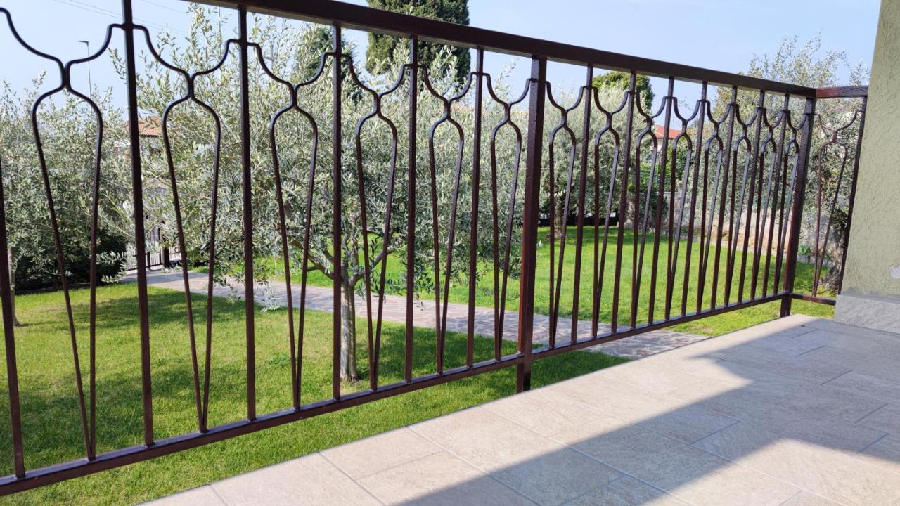 Villa Dolcitalia Tra Gardaland E Le Terme Di Cola Lazise Zewnętrze zdjęcie