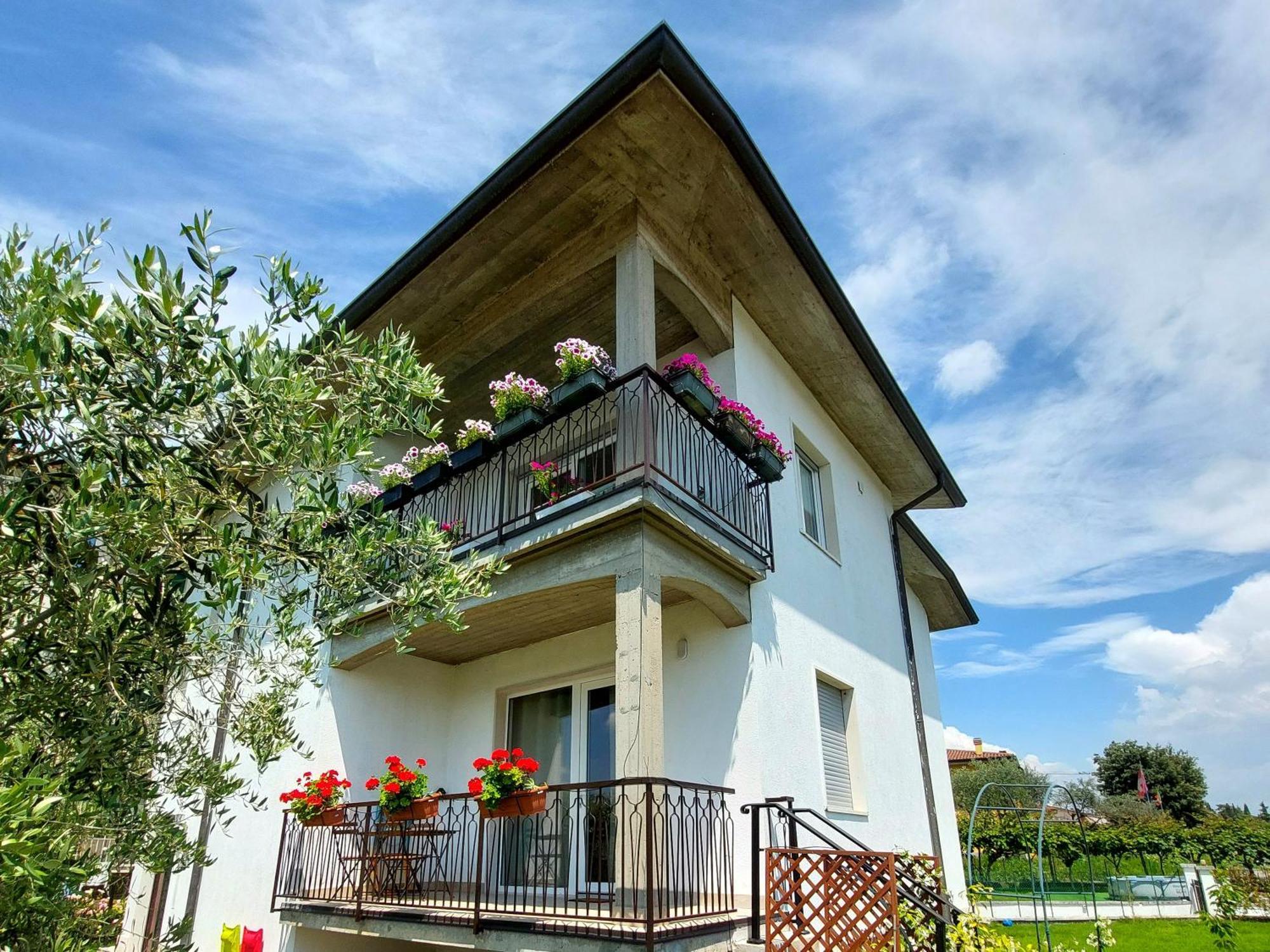 Villa Dolcitalia Tra Gardaland E Le Terme Di Cola Lazise Zewnętrze zdjęcie